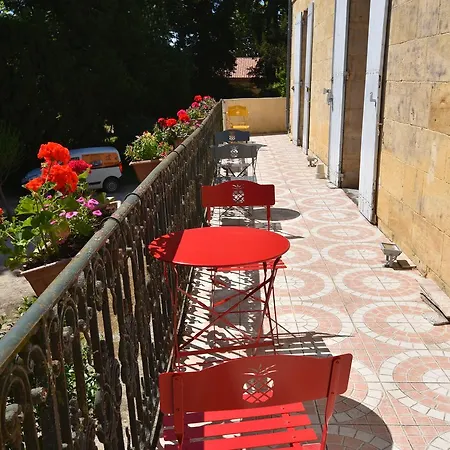 Creol'ya Bed & Breakfast 3*